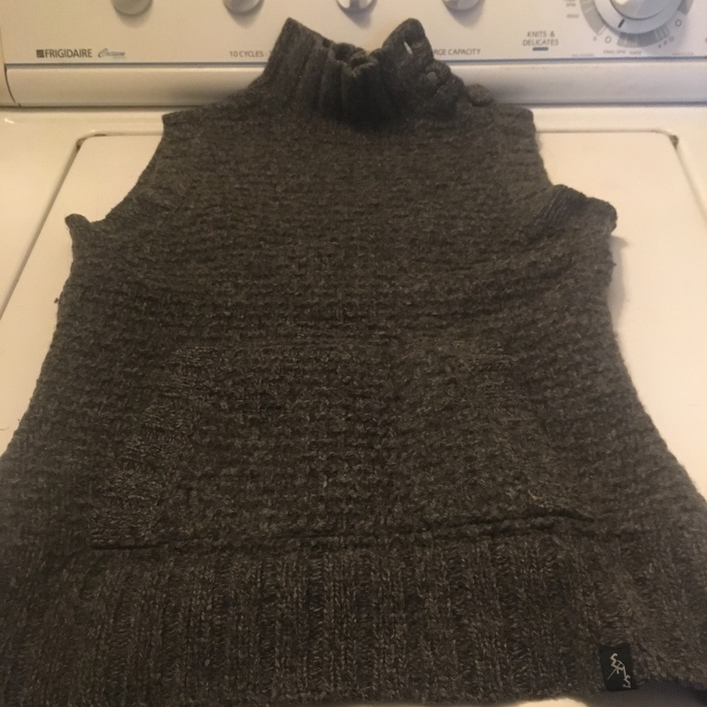 EMS sweater vest